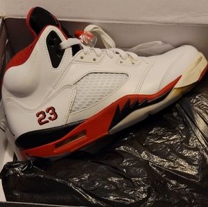 Jordan 5 Fire Red